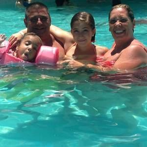 Meet your Posher, Fatima